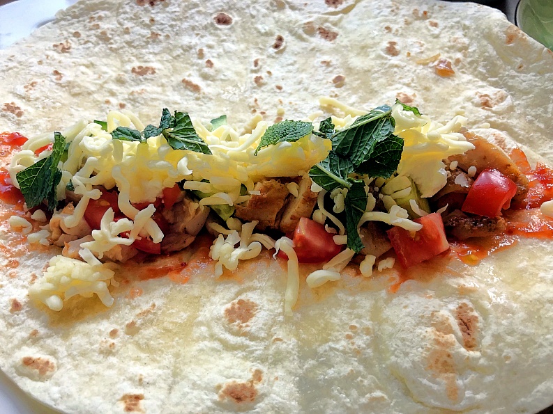 Gegrillte-H-hnchen-Wraps-F-llung-lecker