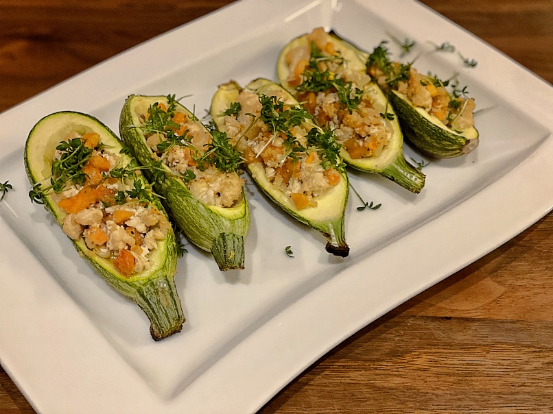 gef-llte-gegrillte-zucchinis-vegan-tofu-tomate-2