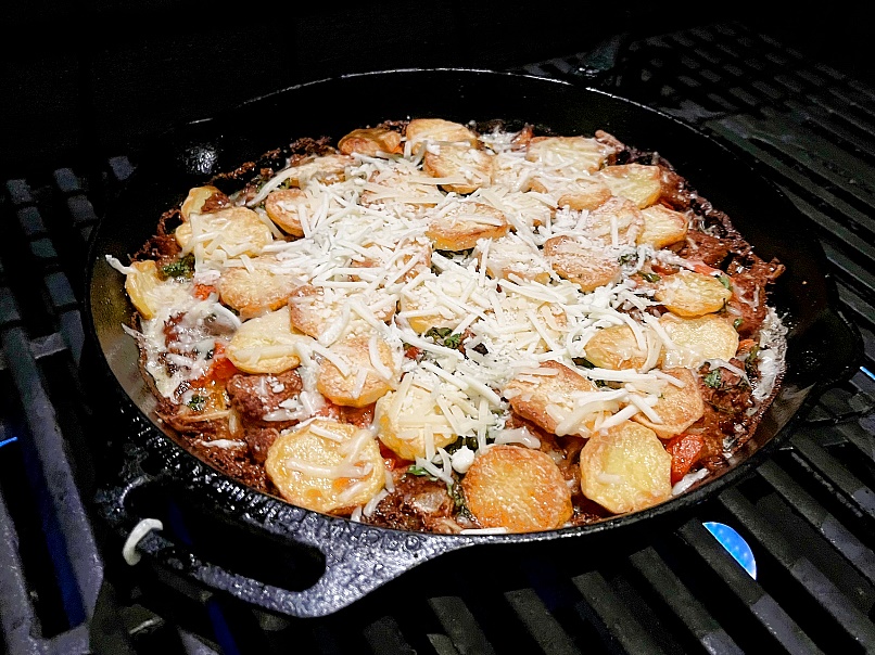 Vegane-Grillpfanne-Kartoffeln-c