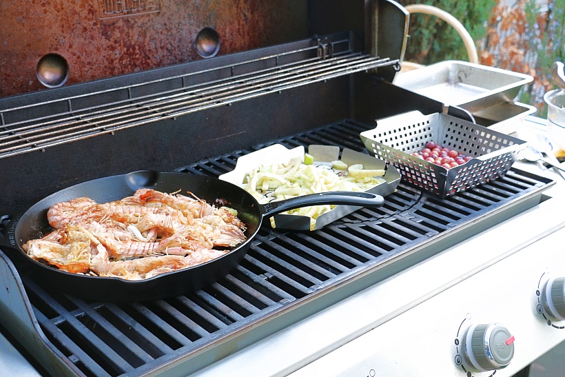 Rezept-Heuschreckenkrebs-vom-Grill-mit-Fenchel-Weintrauben