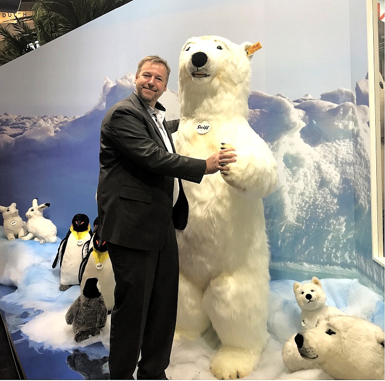 Steiff-Eisb-r-Gongoll-Spielwarenmesse-2019