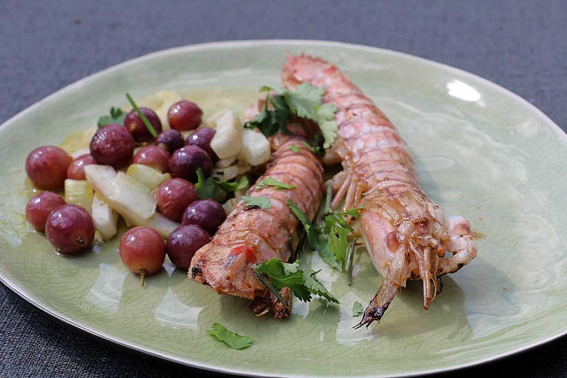 Rezept-Heuschreckenkrebs-gegrillt-fenchel-weintrauben